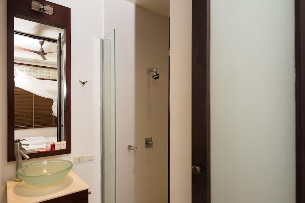 Mandalai Hotel تشالوكلوم المظهر الخارجي الصورة