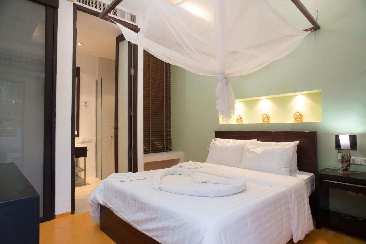 Mandalai Hotel تشالوكلوم المظهر الخارجي الصورة